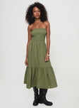 Strapless maxi dress Shirred band at bust, tiered skirt Non-stretch material, unlined 