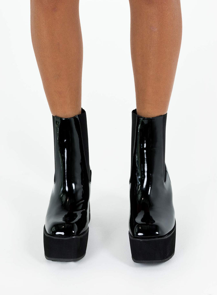 Lipstik black 2025 eamon boots