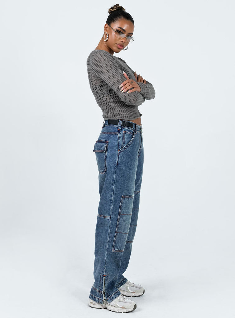 28 in waist store jeans