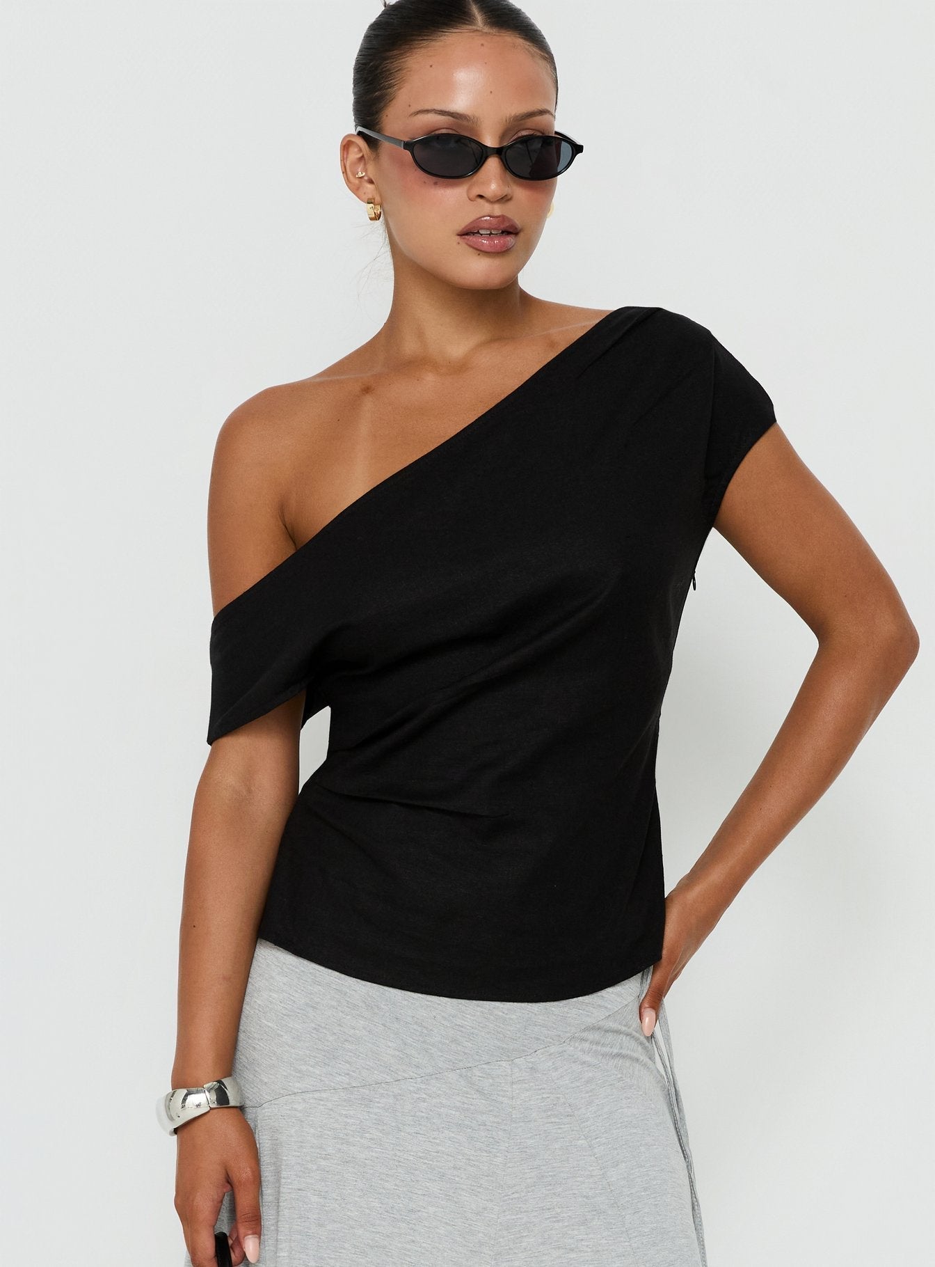 Seasons Change Relaxed Off Shoulder Top Black
