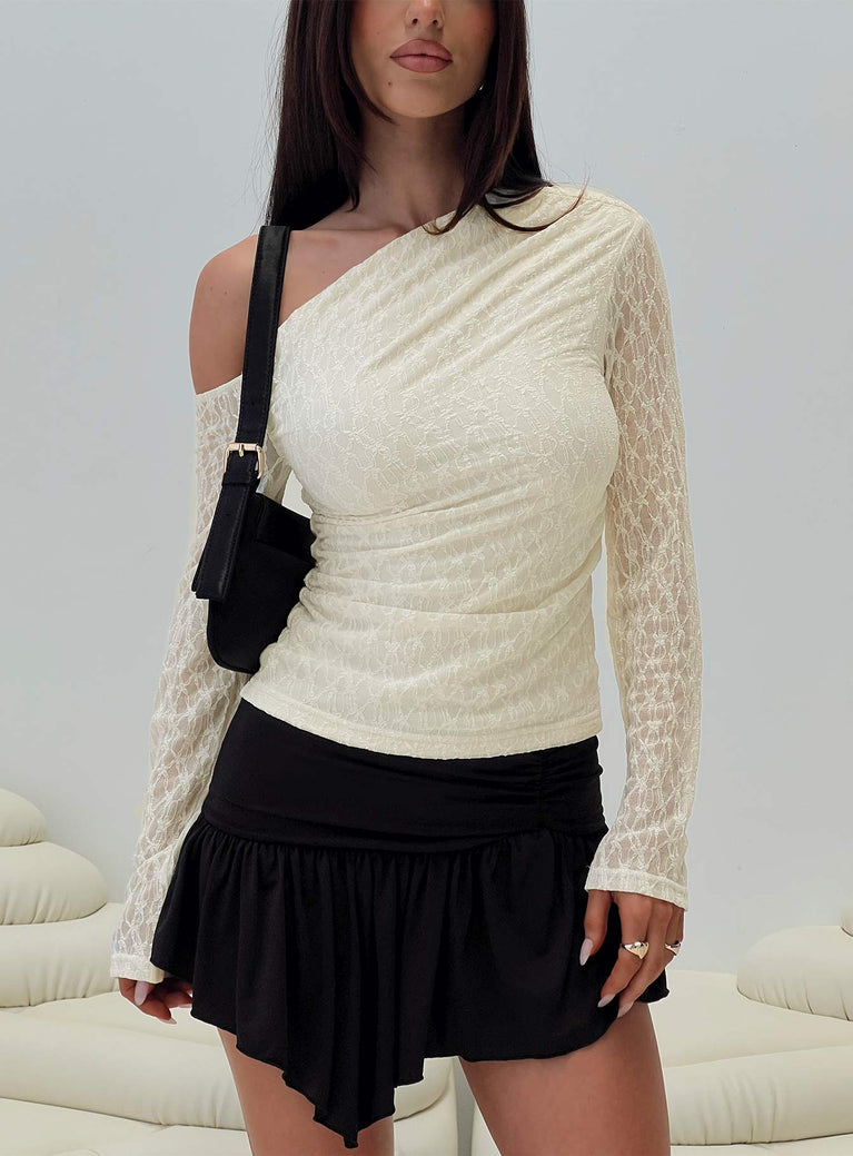 front view of model wearing Princess Polly Beller Long Sleeve Lace Top Cream Full Sleeves Asymmetric Neckline 