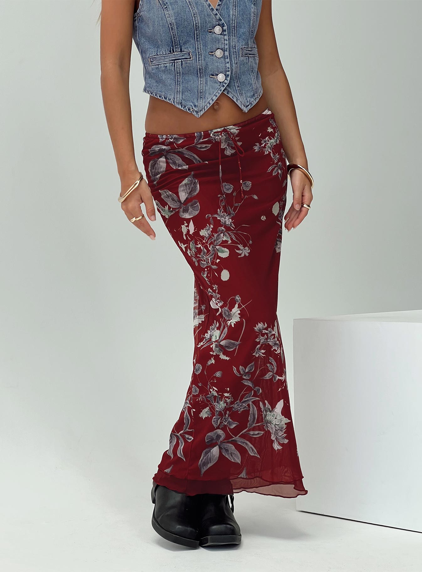 Long red 2024 print skirt