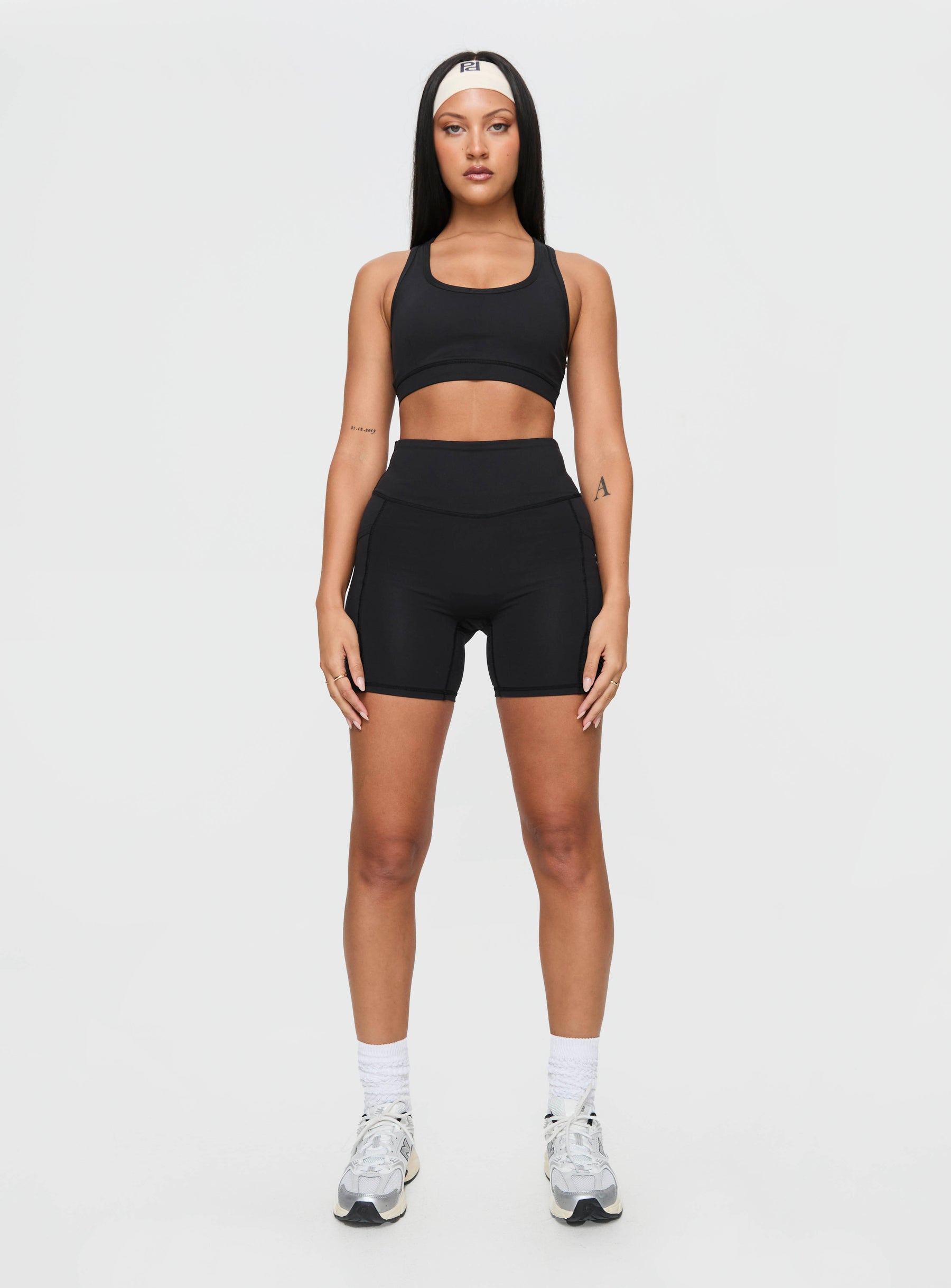 Conquer Activewear Shorts Black