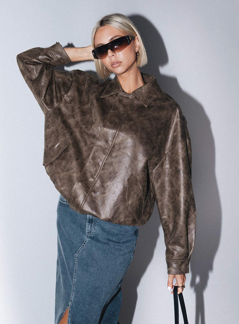 Bomber jacket Classic collar  Zip and press button fastening at front Elasticated waistband Twin hip pockets Single button cuff