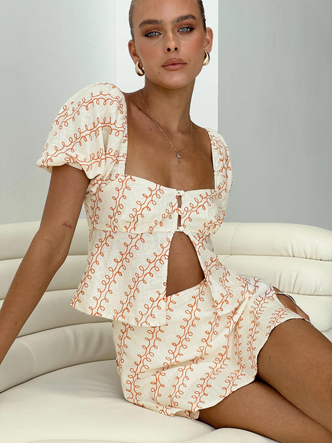 side view of model wearing Princess Polly Passionfruit Linen Blend Top Multi Short Sleeves Square Neck 