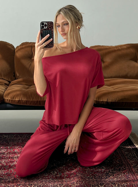 Cozy Hour Sleep Relaxed Off Shoulder Top Red