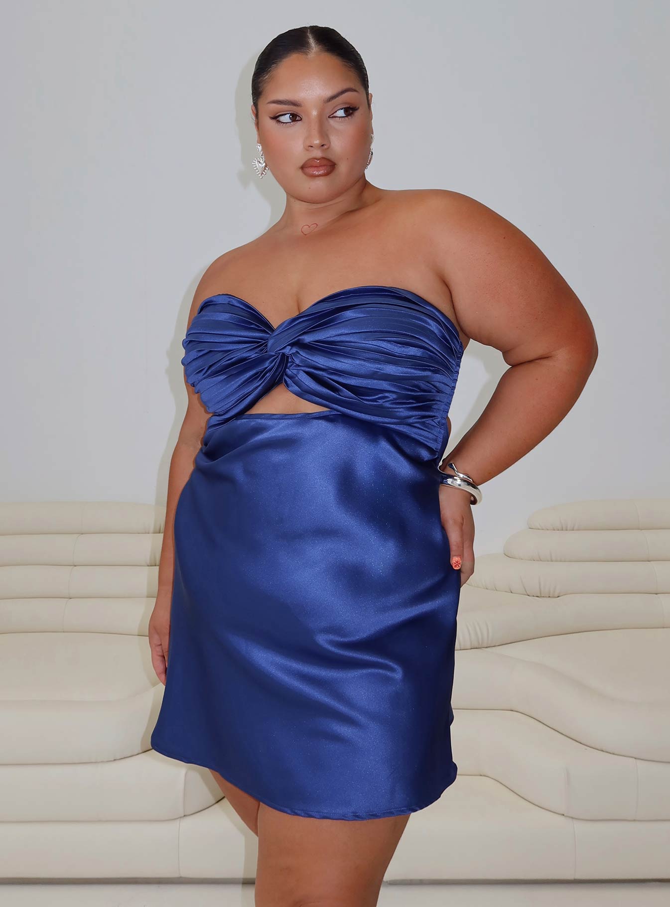 side view of model wearing Princess Polly Shellie Mini Dress Blue Curve Sweetheart Neckline 