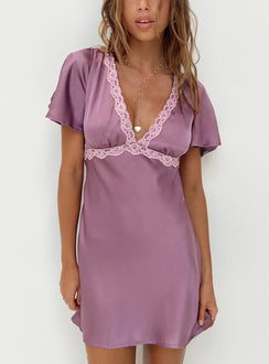 Front view of model wearing  front Princess Polly V-Neck  Jaron Mini Dress Mauve