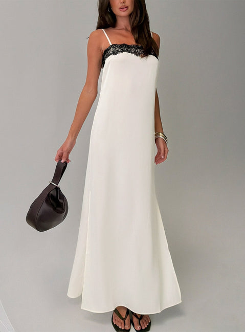 Daesa Lace Maxi Dress Cream / Black