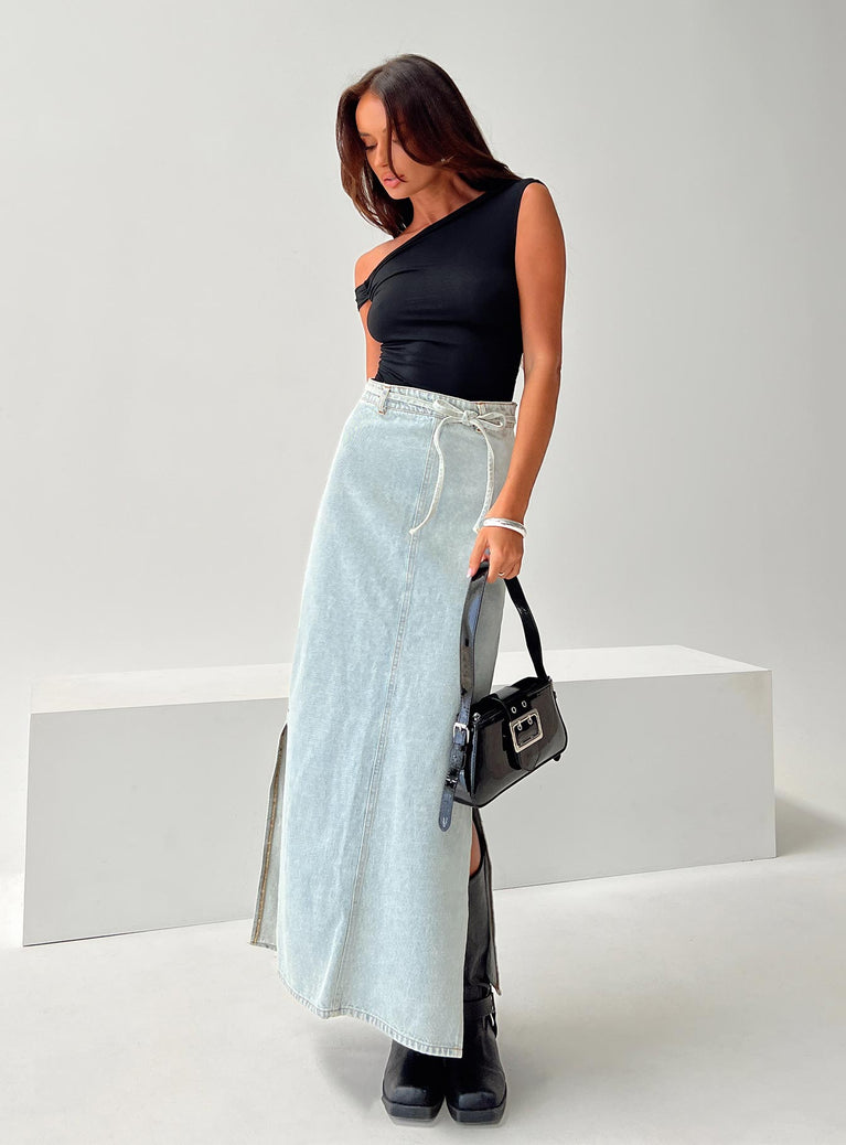   side view of model wearing Princess Polly Brandee Tie Front Denim Maxi Skirt Light Wash Maxi 