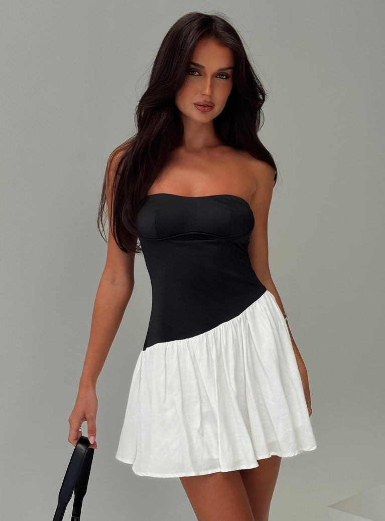 front view of model wearing Princess Polly Amandla Strapless Mini Dress Black / White Sweetheart Neckline 