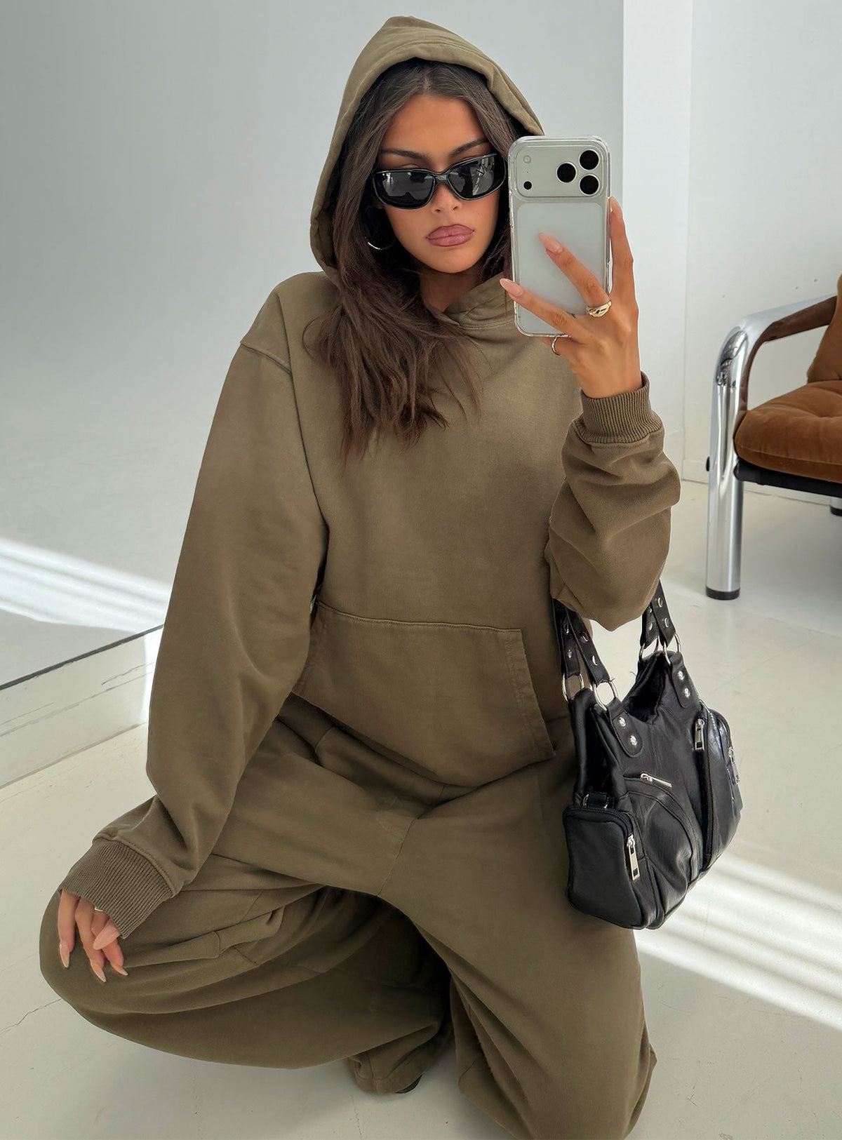 AT Pullover Oversized Hoodie Washed Olive