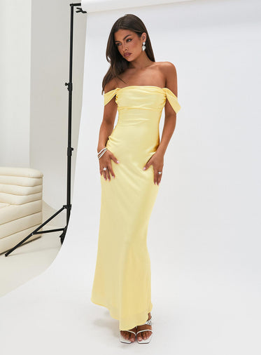 green emerald velvet dress Lemon Ruched Strappy Open Back Evening Gown – Rosies Closet main image 0
