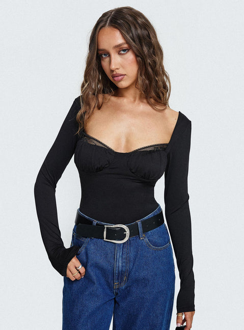 front view of model wearing Princess Polly Peekaboo Long Sleeve Bodysuit Black Full Sleeves Sweetheart 