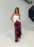 Maxi skirt Floral print, mesh material, elasticated waistband, ruched sides, split in hem Good stretch, fully lined  Princess Polly Lower Impact 