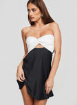 side view of model wearing Princess Polly Shellie Mini Dress Black / White Sweetheart Neckline 