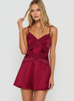 Avelisse Lace Detail Satin Mini Dress Burgundy