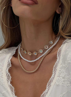 Keep Dreaming Layered Necklace Gold