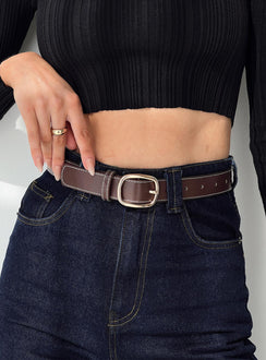 Belt Faux leather material, contrast stitching, gold-toned buckle