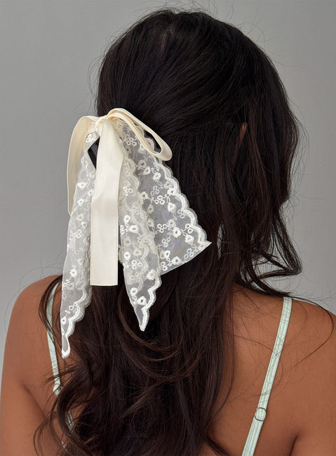 Bellarosa Lace Bow White