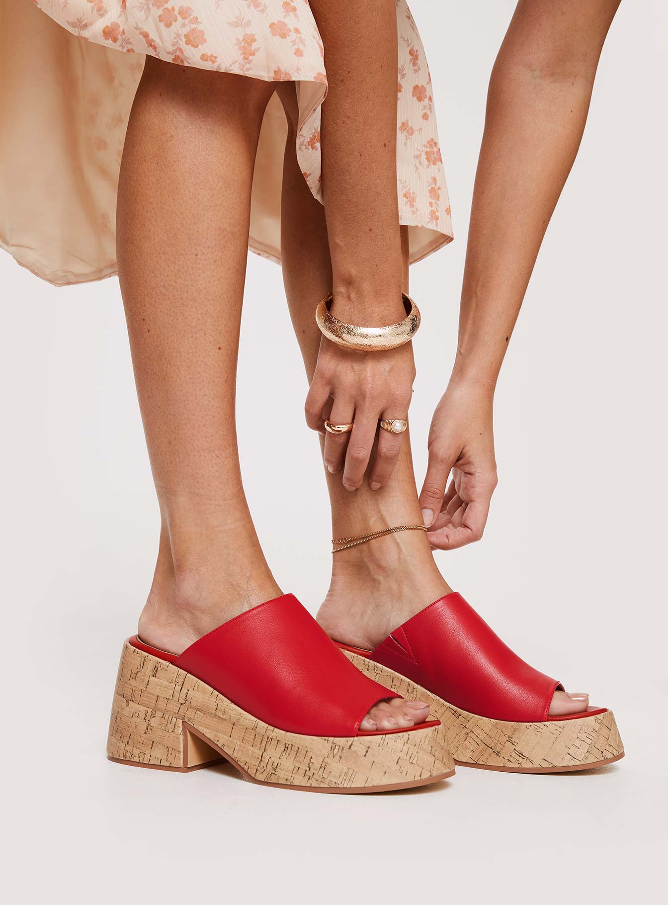 Red sales mule heels