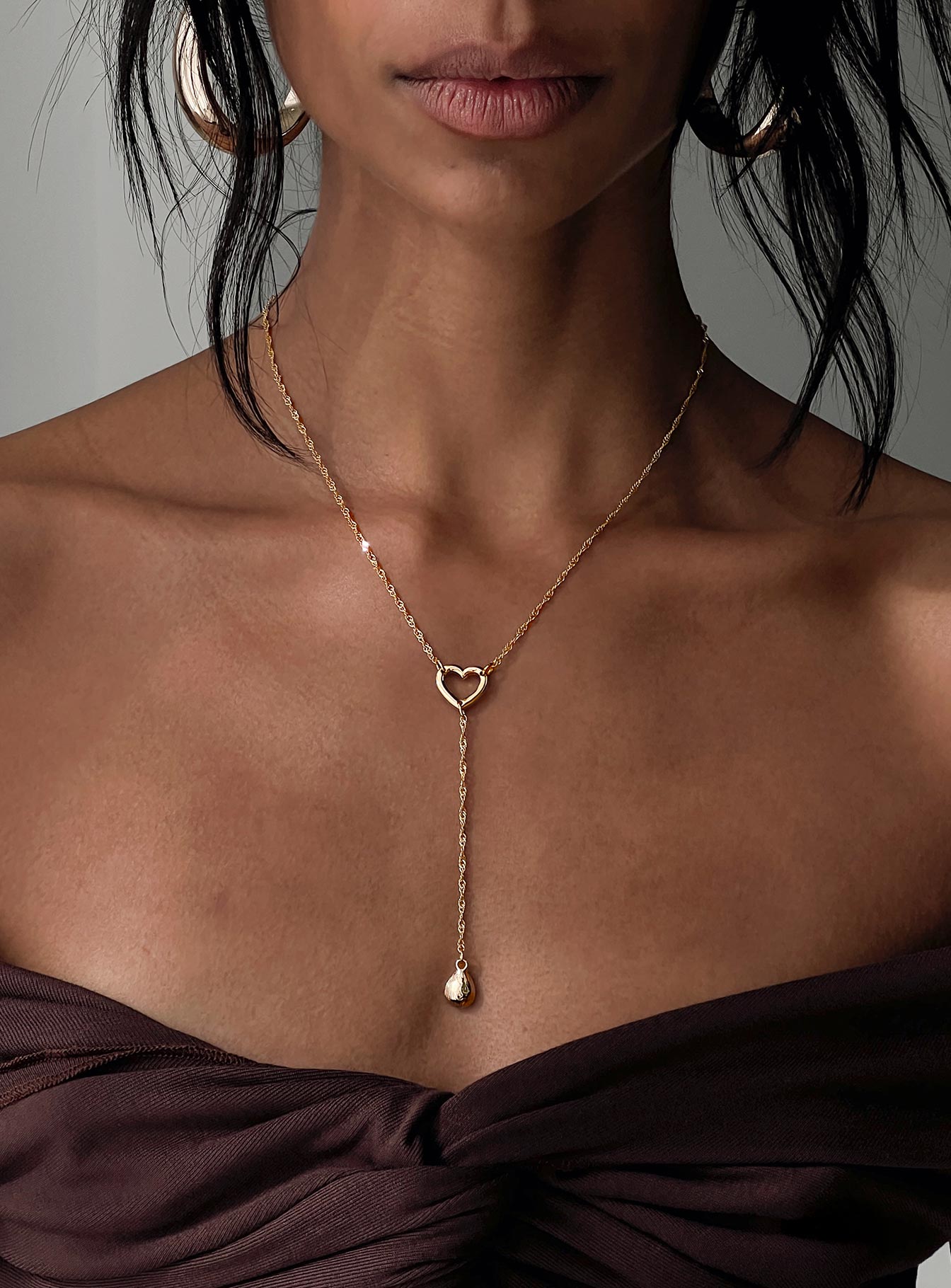 Reach Me Necklace Gold