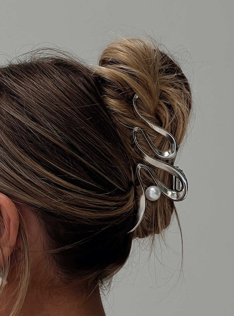 All That Glimmers Clip Silver