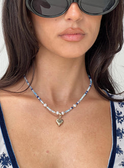 Necklace Beaded design, heart pendant design, lobster clasp fastening