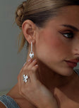 Honeymoon Stage Earrings Silver