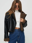 Jacket Shearling trim, classic collar, exposed zip fastening at front