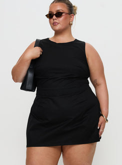 Yumiko Romper Black Curve