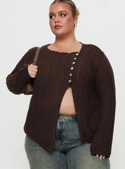 side view of model wearing Princess Polly Lenker Knit Jumper Brown Curve Long 