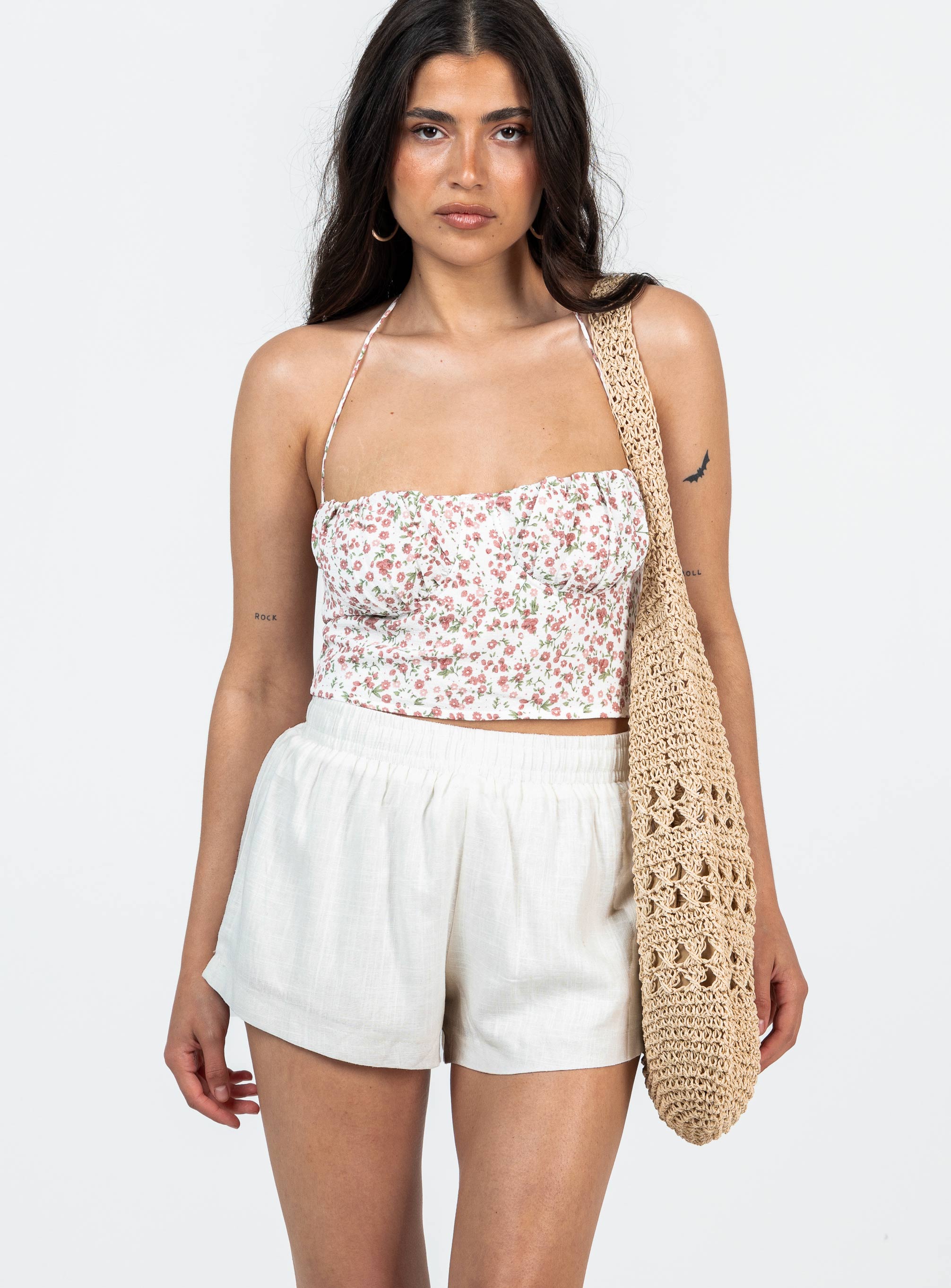 Princess polly beach sales house shorts