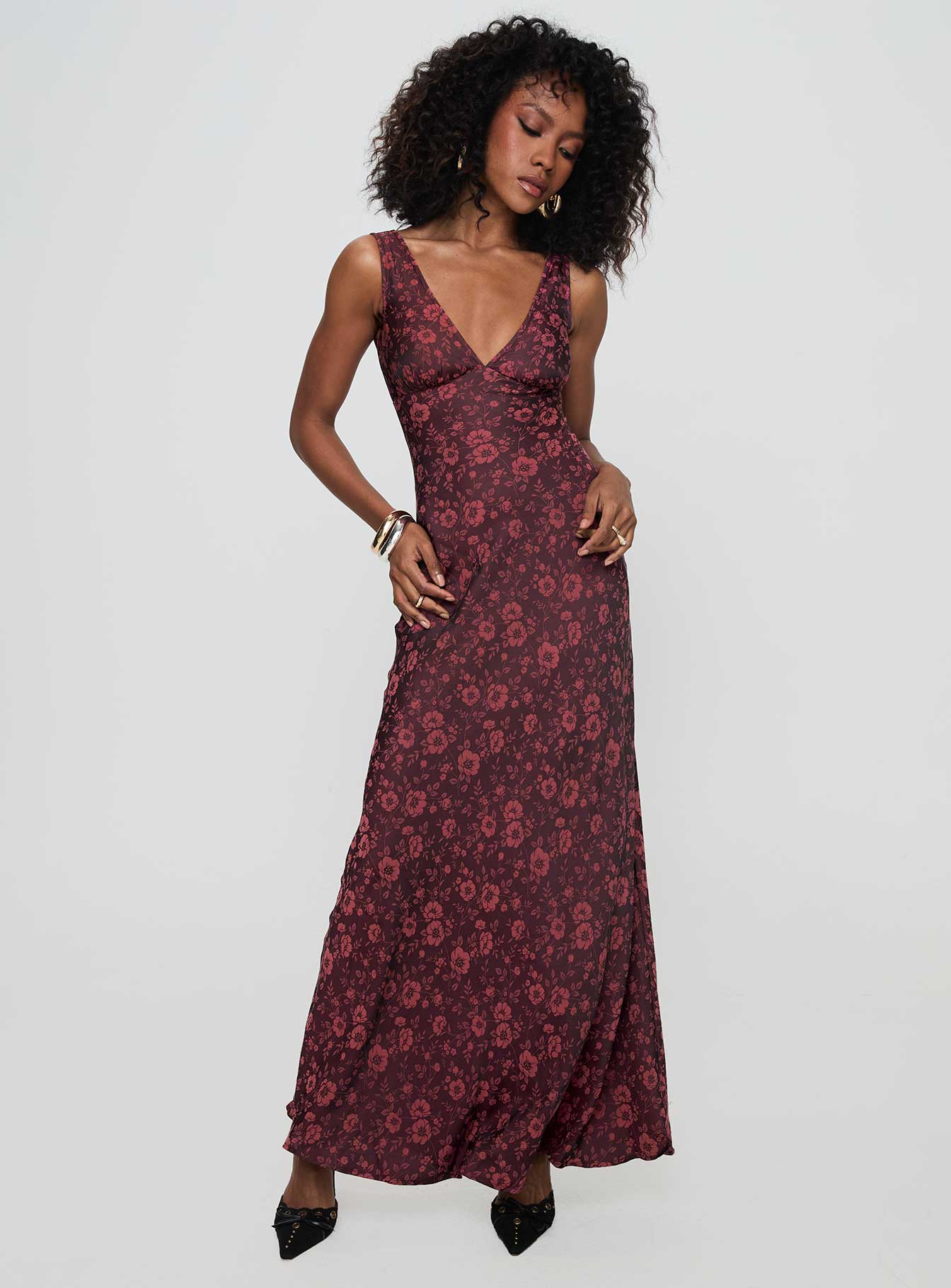 side view of model wearing Princess Polly Nell Jacquard Maxi Dress Burgundy V-Neck 