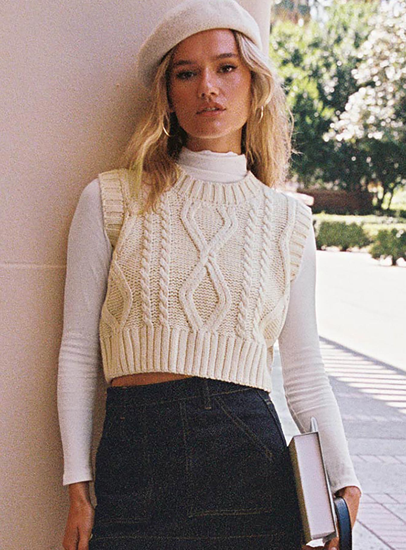 Carey Sweater Vest Beige Princess Polly