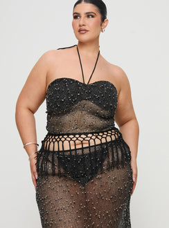 front view of model wearing Princess Polly Alnet Top Black Curve Sleeveless Sweetheart 