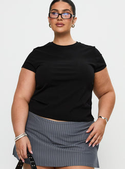 front view of model wearing Princess Polly Prestige Longline Baby Tee Black Curve Short Sleeves Crew Neck 