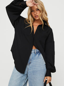 front view of model wearing Princess Polly Kamen Shirt Black Full Sleeves V-Neck 