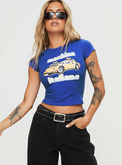 front view of model wearing Princess Polly Machina Tee Blue Short Sleeves Crew Neck 