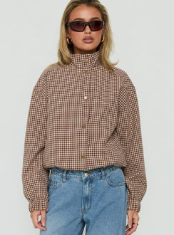 Khodana Button-Down Jacke mit Trichterkragen aus Mikro-Braunkaro