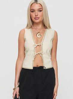 front view of model wearing Princess Polly Salacia Top Cream Sleeveless Plunger 