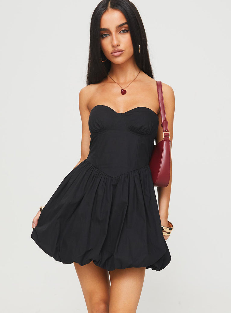 front view of model wearing Princess Polly Zafira Strapless Bubble Hem Mini Dress Black Sweetheart Neckline 