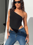 side view of model wearing Princess Polly Harford One Shoulder Top Black Sleeveless Asymmetric Neckline 