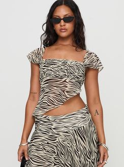 front view of model wearing Princess Polly District Top Zebra Short Sleeves Square Neck 