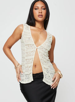 Front view of model wearing  front Princess Polly Sleeveless Plunger  Olsen Vest Cream