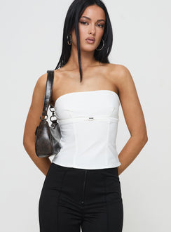 front view of model wearing Princess Polly Flounce Strapless Top White Sleeveless straight 