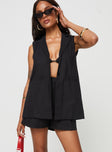 Matching three-piece set  Bra top, halter neck tie fastening  Oversized vest top, lapel collar, button front fastening, twin front pockets  High rise shorts, elasticated waistband, twin hip pockets 