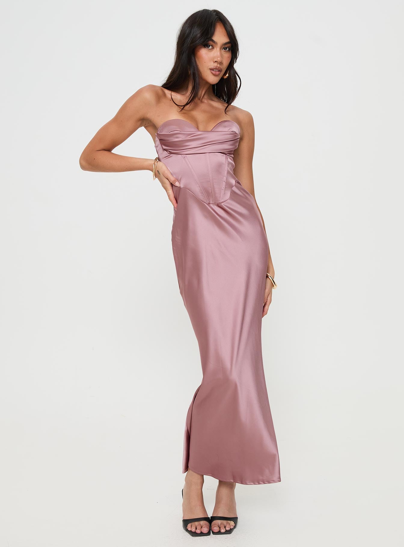 side view of model wearing Princess Polly Yannick Strapless Maxi Dress Mocha Sweetheart Neckline 