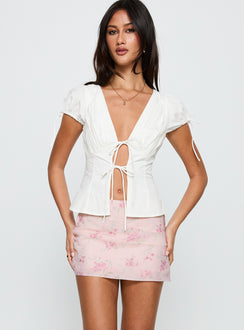   front view of model wearing Princess Polly Piazia Mini Skirt Multi Floral Mini Skirts 