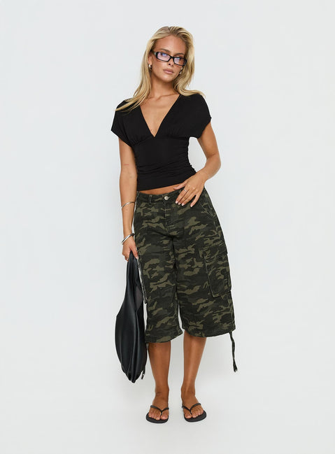 Hudsen Longline Cargo Shorts Camo